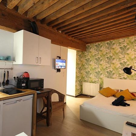 Charming Studio Centre Ville De Лион Екстериор снимка