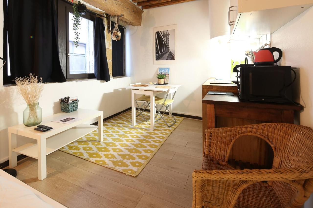 Charming Studio Centre Ville De Лион Екстериор снимка